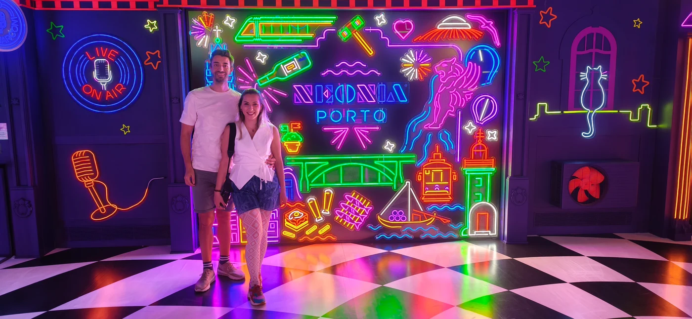 Neonia, an Interactive Experience in the Heart of Porto