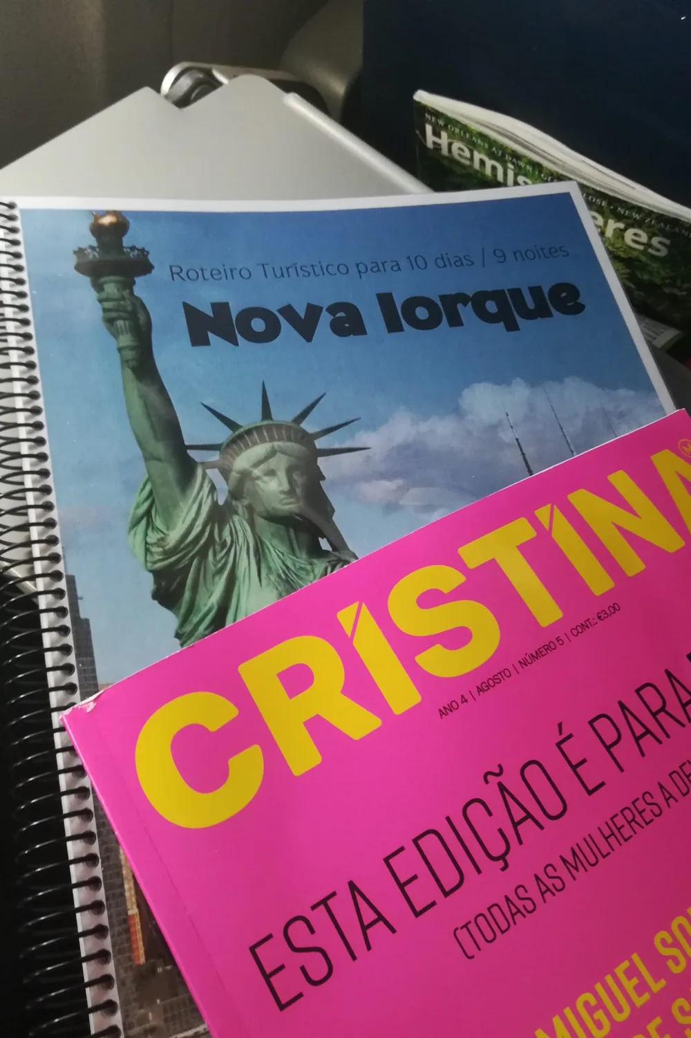 Roteiro e uma revista