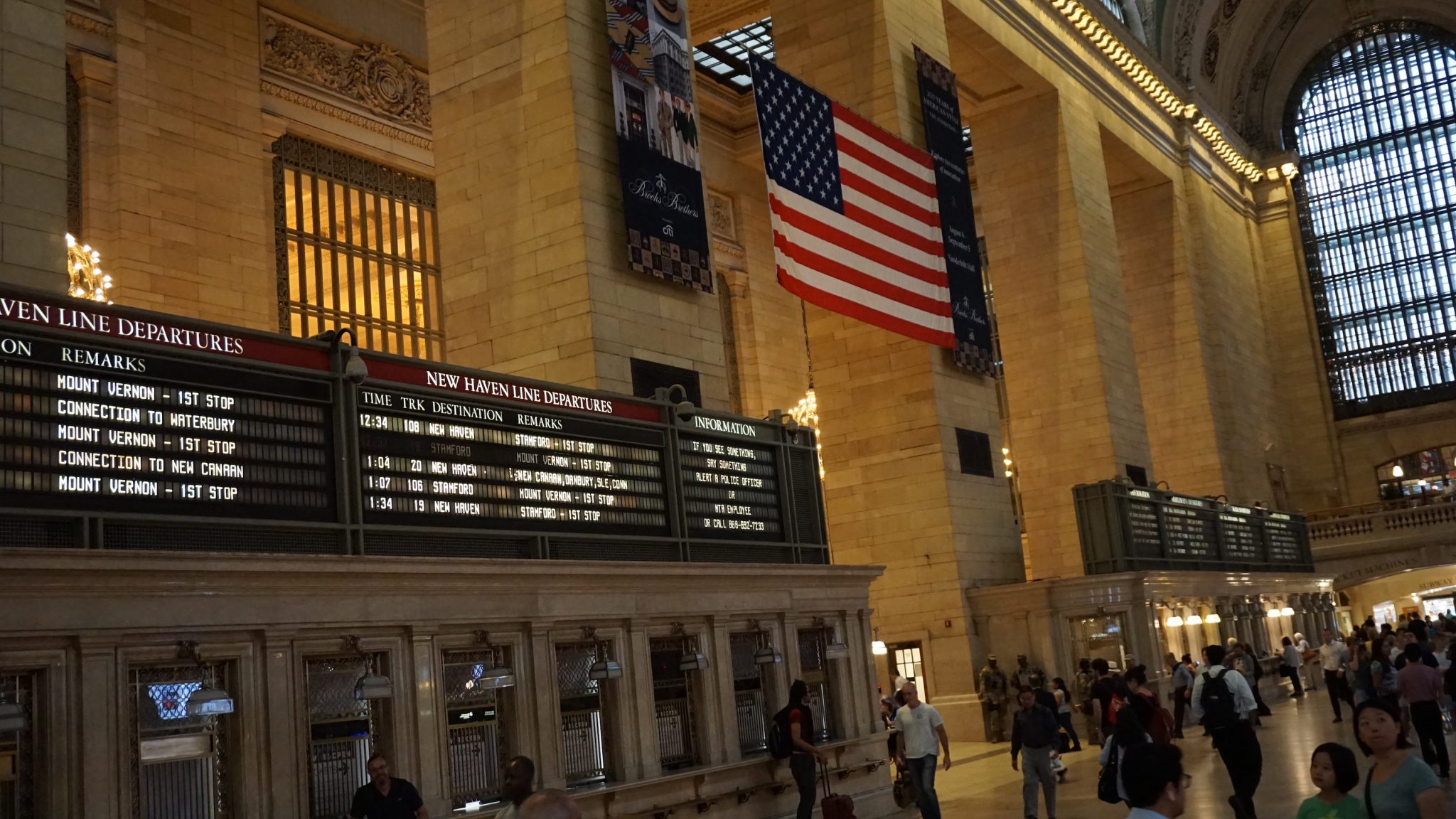 New York Itinerary Grand Central Terminal Station New York Itinerary Travel Guide Main Hall flag